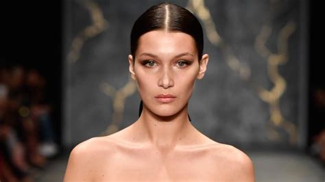 bella hadid nuda|Bella Hadid Poses Nearly Nude For Vogue Mexico Shoot